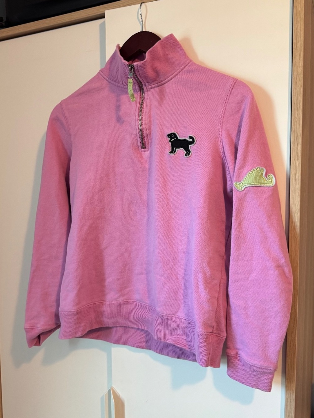 The Black Dog Pink XS pullover